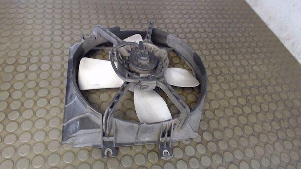 Foto: ELEKTROLÜFTER eines Mazda 323 P 1.5