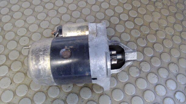 Foto: ANLASSER / STARTER eines Mazda 323 P 1.5