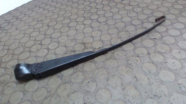 Foto: SCHEIBENWISCHERARM HINTEN eines Ford Galaxy
