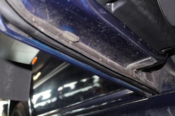 Foto: TÜR HINTEN LINKS eines VW Golf 1.4
