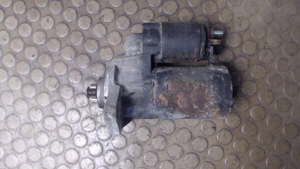 Foto: ANLASSER / STARTER  BOSCH eines VW Golf 1.4