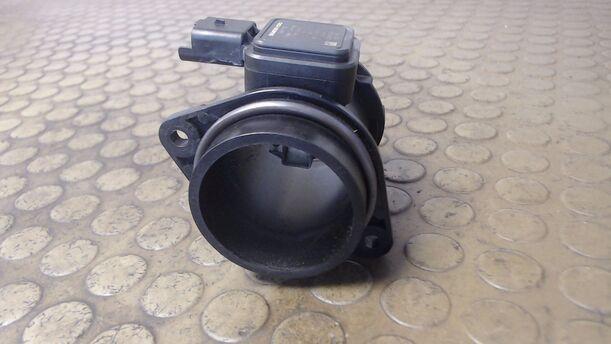 Foto: LUFTMASSENMESSER SIEMENS eines Citroen C3 1.4 HDi
