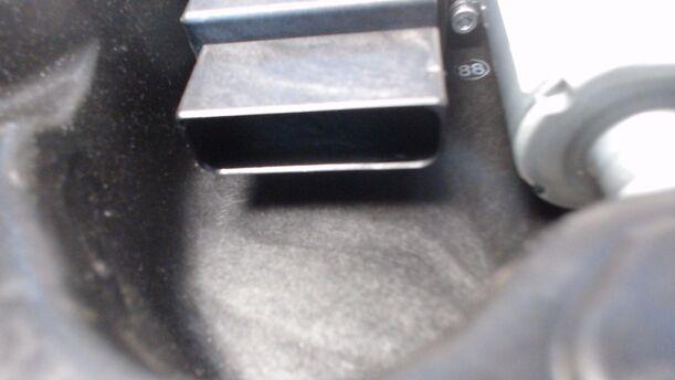 Foto: FENSTERHEBER ELEKTRISCH HINTEN LINKS eines VW Golf 1.6 TDI DPF C