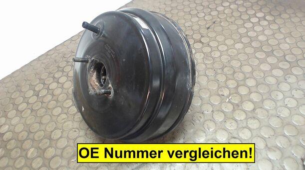 Foto: BREMSKRAFTVERSTÄRKER eines Mazda Premacy 1.9