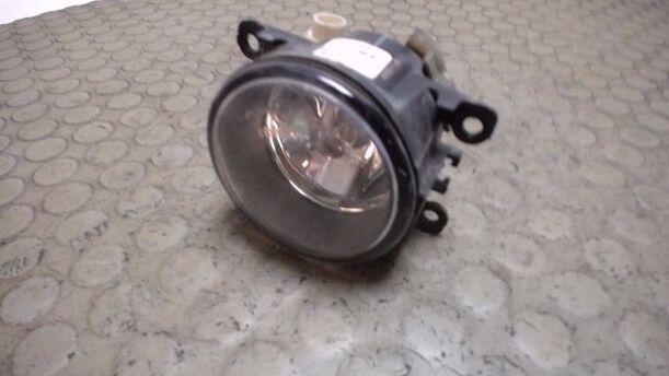 Foto: NEBELSCHEINWERFER LINKS eines Peugeot 207 95 VTi CL