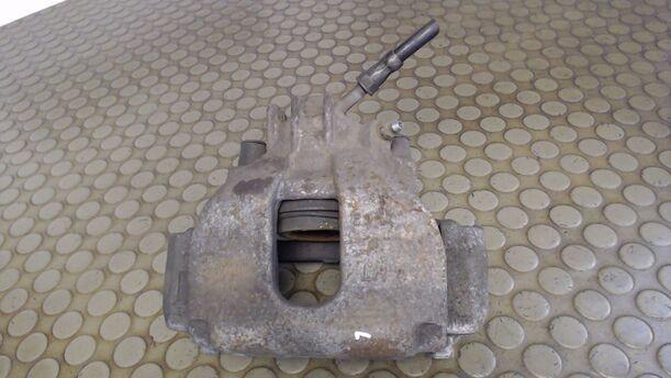 Foto: BREMSSATTEL VORN LINKS eines Volvo V70 D5