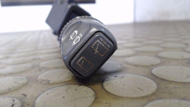 Foto: SCHEIBENWISCHERSCHALTER eines Volvo V70 D5