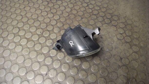 Foto: NEBELSCHEINWERFER RECHTS eines Renault Clio 1.2 16V 75