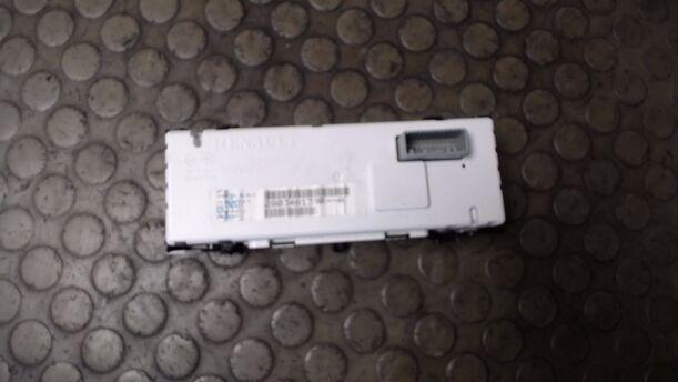 Foto: INFORMATIONSDISPLAY eines Renault Clio 1.2 16V 75