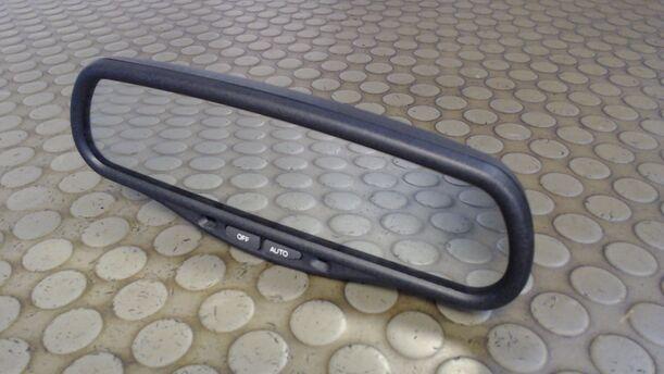 Foto: INNENSPIEGEL (AUTOMATISCH ABBLENDBAR) eines Ford Mondeo 2.5  Turnier V6 CL