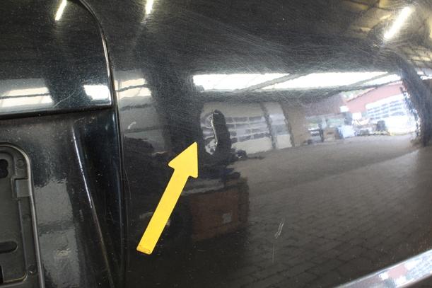 Foto: HECKKLAPPE / HECKDECKEL eines Ford Mondeo 2.5  Turnier V6