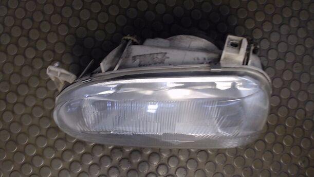 Foto: SCHEINWERFER LINKS eines VW Golf 1.8