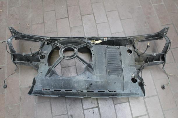 Foto: SCHLOSSTRÄGER eines VW Golf 1.8