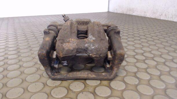 Foto: BREMSSATTEL HINTEN LINKS eines Mercedes-Benz A 170 CDI L CL