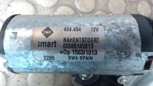 Foto: SCHEIBENWISCHERMOTOR HINTEN eines Smart smart & pure cdi