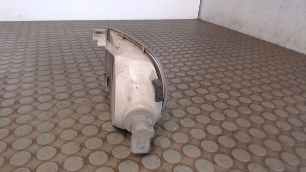 Foto: BLINKER VORN RECHTS eines VW Polo 60