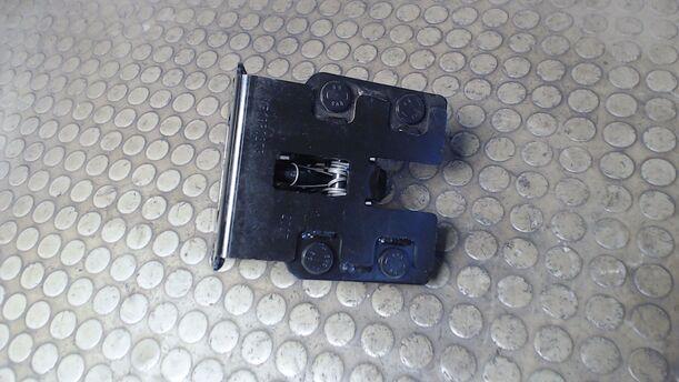 Foto: VERSCHLUSS/ VERRIEGELUNG DACHHOLM LINKS eines Citroen C3 Pluriel 1.4 LX