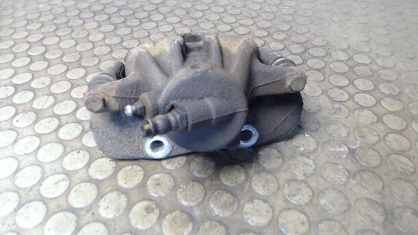 Foto: BREMSSATTEL VORN LINKS eines Citroen C3 Pluriel 1.4