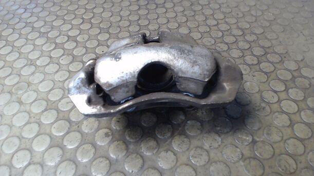 Foto: BREMSSATTEL VORN RECHTS eines Citroen C3 Pluriel 1.4