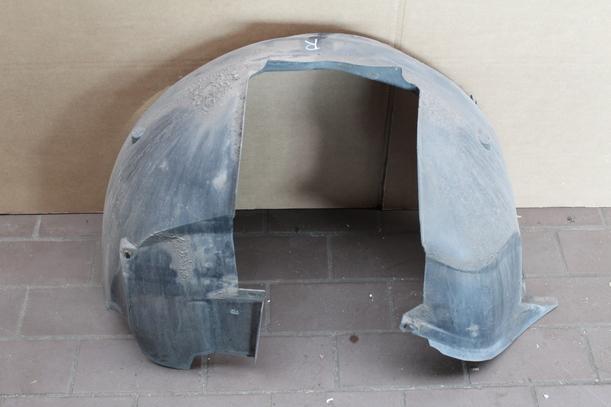 Foto: INNENRADHAUS/ RADHAUSSCHALE  VORN RECHTS eines Volvo S60 2.4