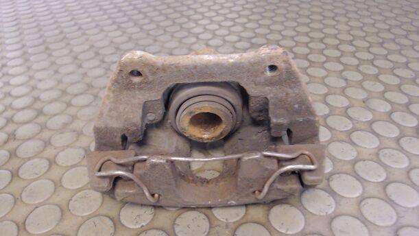 Foto: BREMSSATTEL HINTEN RECHTS eines Volvo S60 2.4