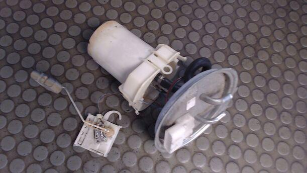 Foto: KRAFTSTOFFPUMPE eines Opel Corsa
