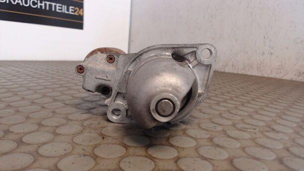 Foto: ANLASSER / STARTER BOSCH eines Nissan Micra 1.3