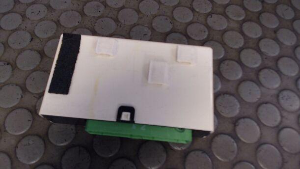 Foto: STEUERGERÄT LOCK ALARM CONTROL eines Volvo V40 1.8 GL
