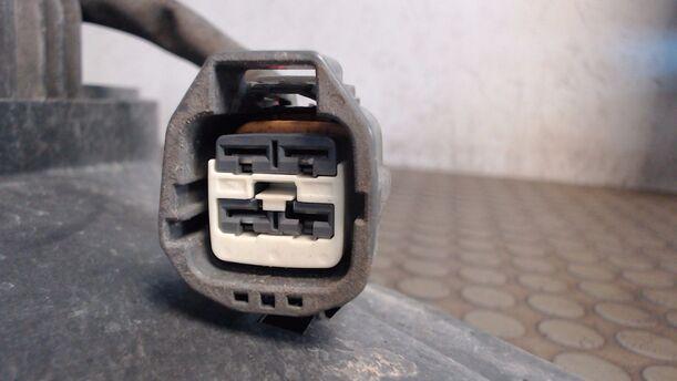 Foto: ELEKTROLÜFTER eines Volvo V40 1.8 GL
