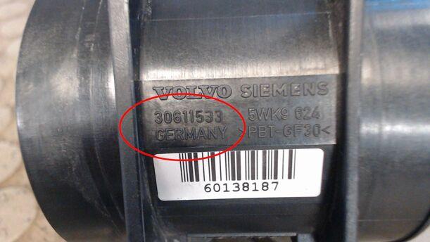 Foto: LUFTMASSENMESSER SIEMENS eines Volvo V40 1.8 GL