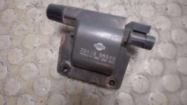 Foto: ZÜNDSPULE eines Nissan Sunny LX