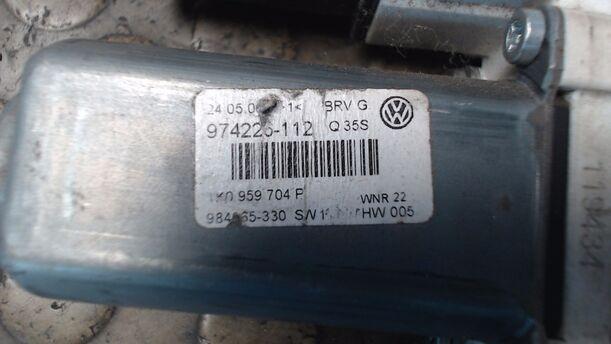 Foto: FENSTERHEBERMOTOR HINTERN RECHTS eines VW Golf Variant 1.4 Trendline