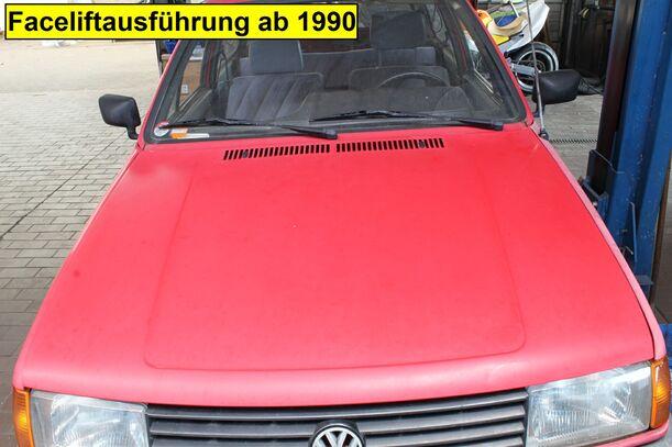 Foto: MOTORHAUBE eines VW Polo GL