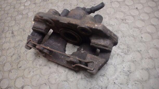 Foto: BREMSSATTEL VORN RECHTS eines Opel Astra