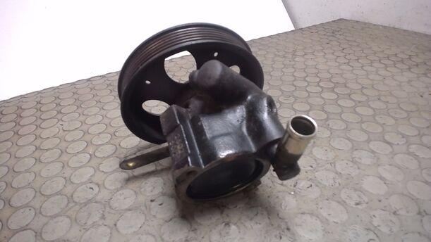 Foto: PUMPE SERVOLENKUNG eines Opel Astra