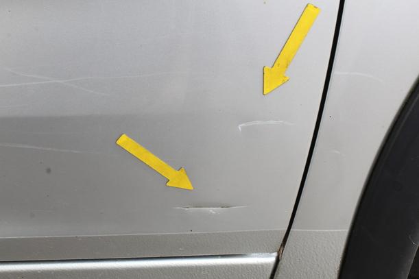 Foto: TÜR VORN RECHTS eines Opel Combo 1.7 Life (7-Si.)