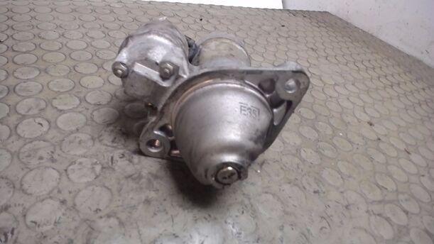 Foto: ANLASSER / STARTER HITACHI eines Opel Combo 1.7 Life (7-Si.)