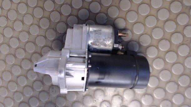 Foto: ANLASSER / STARTER (ZUBEHÖR) eines Opel Vectra Life (7-Si.)