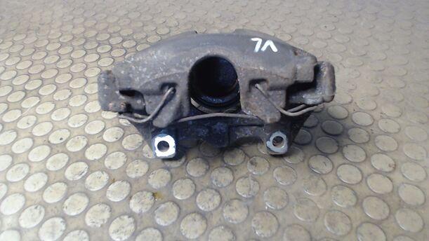 Foto: BREMSSATTEL VORN LINKS eines Opel Astra 1.9 CDTI Caravan