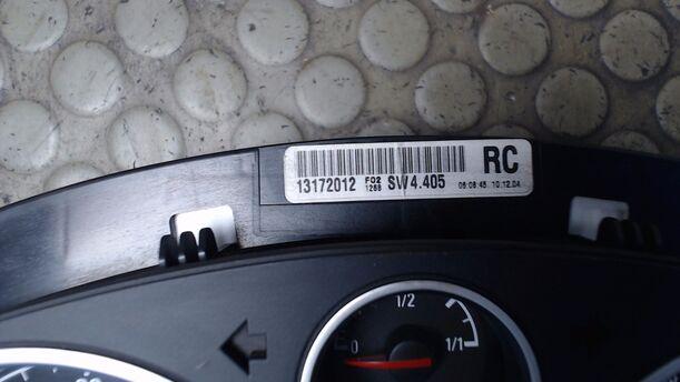 Foto: TACHOEINHEIT eines Opel Astra 1.9 CDTI Caravan C
