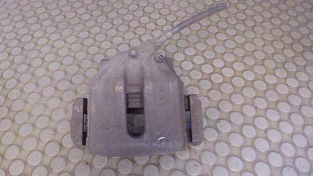 Foto: BREMSSATTEL VORN LINKS eines Volvo 850 2.5-20V