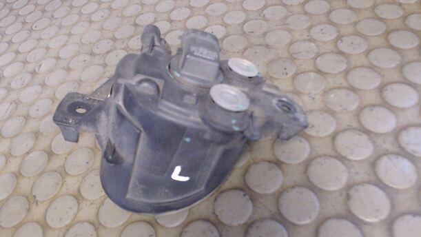 Foto: NEBELSCHEINWERFER LINKS eines Renault Laguna Grandtour 1.8