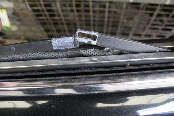 Foto: TÜR HINTEN LINKS eines BMW 530d touring Holiday