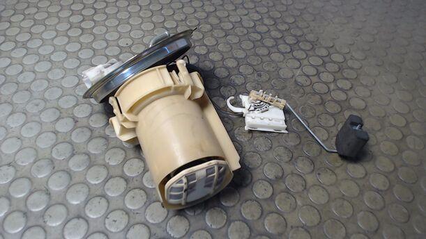 Foto: KRAFTSTOFFPUMPE eines Opel Corsa