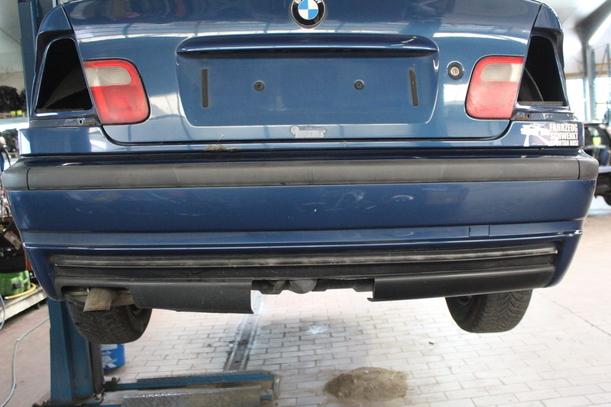 Foto: STOßSTANGE HINTEN M-PAKET eines BMW 320d