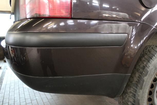 Foto: STOSSFÄNGER/ STOßSTANGE HINTEN eines VW Passat Variant 1.9 TDI