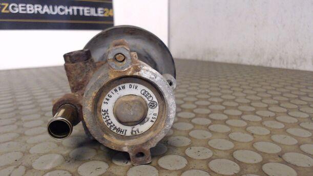 Foto: PUMPE SERVOLENKUNG / SERVOPUMPE eines VW Golf 1.6 CL