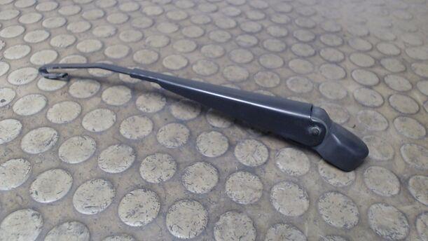 Foto: SCHEIBENWISCHERARM HINTEN eines Ford Mondeo 2.2 Turnier TDCi