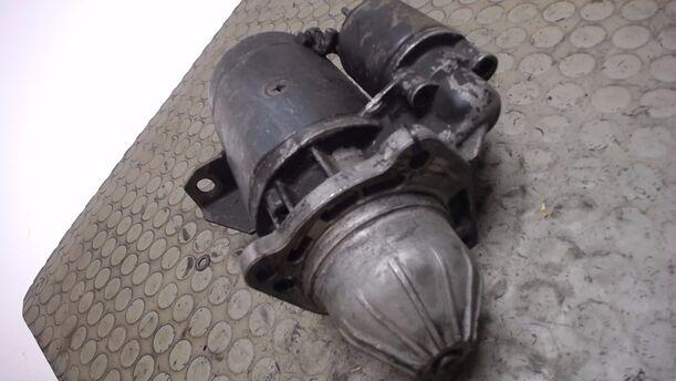 Foto: ANLASSER / STARTER BOSCH eines FORD GRANADA 2,1 D
