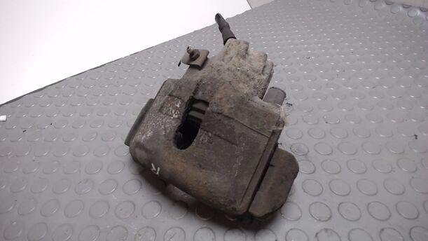 Foto: BREMSSATTEL VORN RECHTS eines Ford Mondeo C